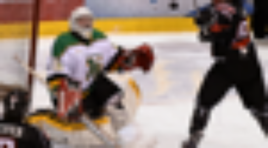 Lakers Pick Up Difficult Win In Thunder Bay