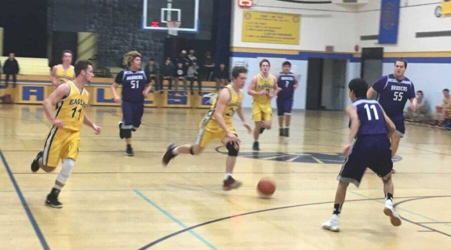 Eagles Court Teams Travel To Kenora Today