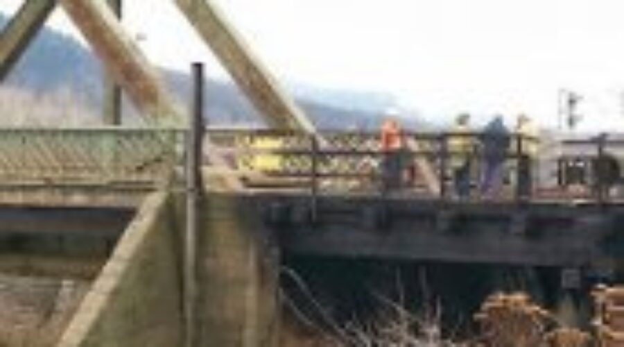 bridge Racist Comments Following Bridge Fire