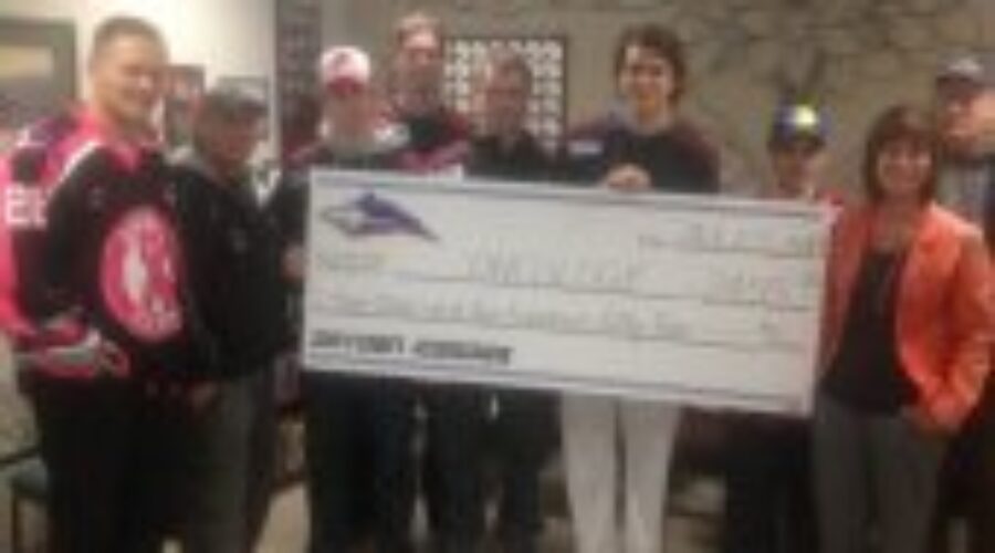 Ice Dogs Donate Nearly $2,500 To Hospital