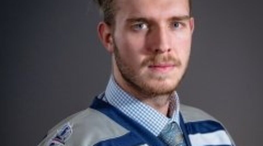 cmow Dryden GM Ice Dogs Cruise To 5-1 Win Over Iron Rangers