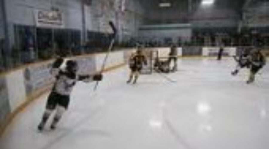 Eagles Fall In Semi-Final