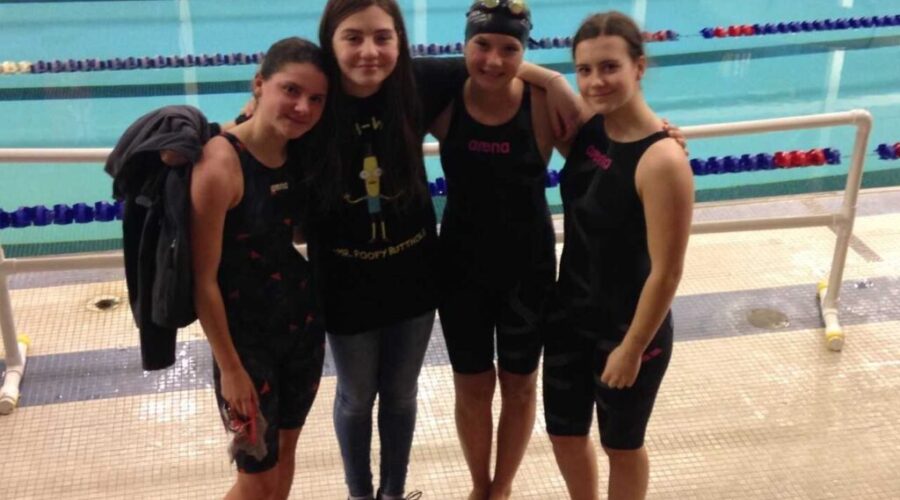 Dryden Dolphins Medal In Thunder Bay