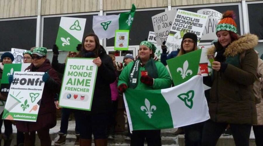 NWO Francophones Protest Watchdog Cuts