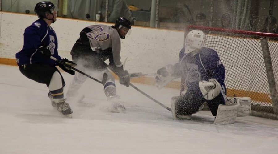 Sioux Lookout Hockey Title Could Be Decided Tonight