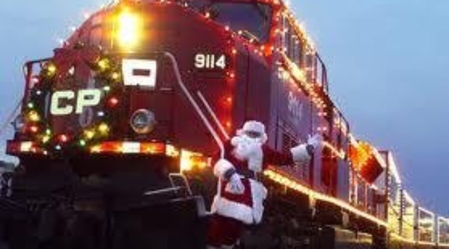 holiday20train_5 CP Holiday Train Set To Arrive Today
