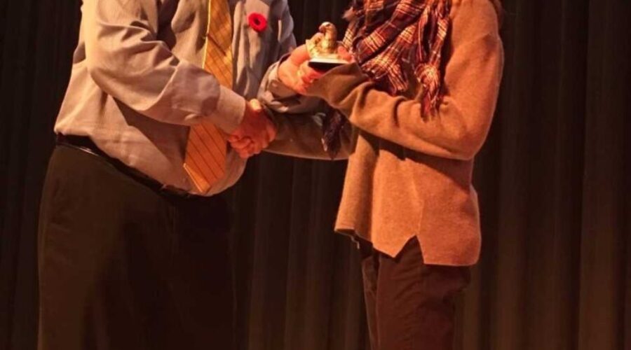 DHS Recognizes Honour Roll Students