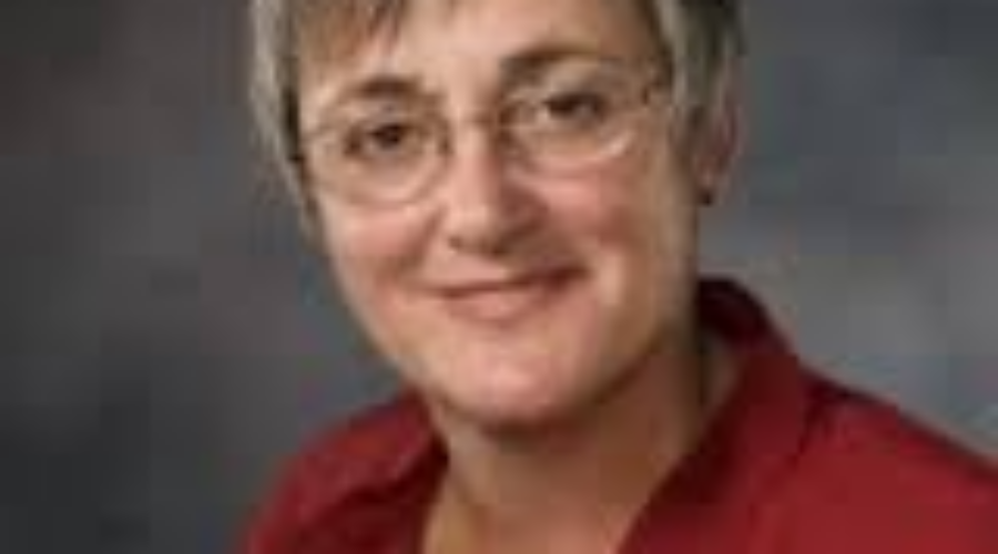 lpaquette LU Professor Out With Early Predictions