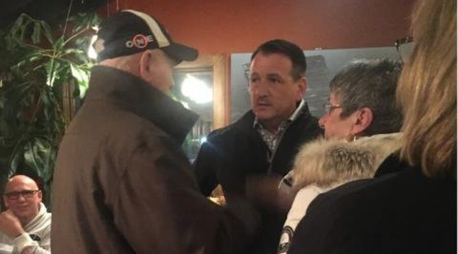 Greg Rickford Endorsing Political Newcomer To Lead PC Party