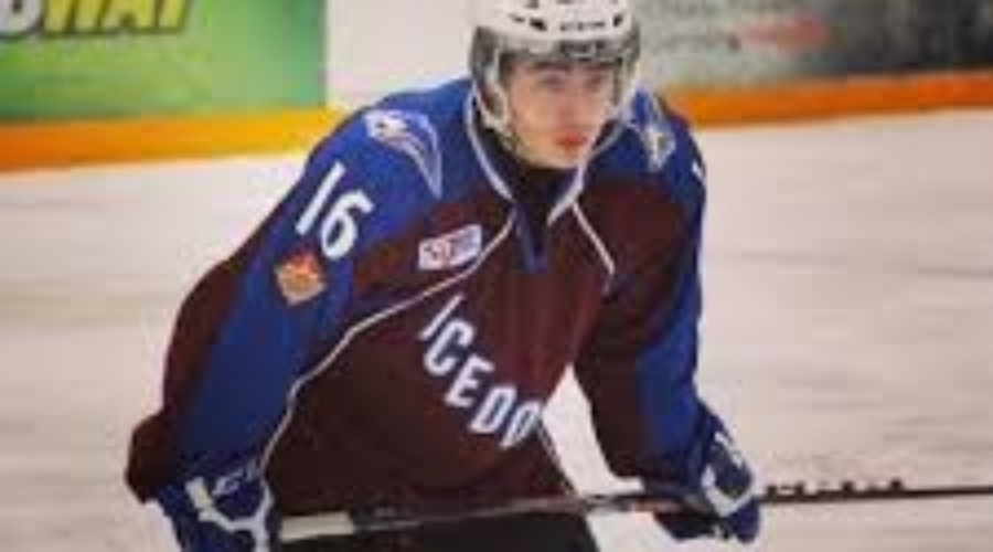 Ryan Scott Signs On With Trinity Western Men’s Hockey Team