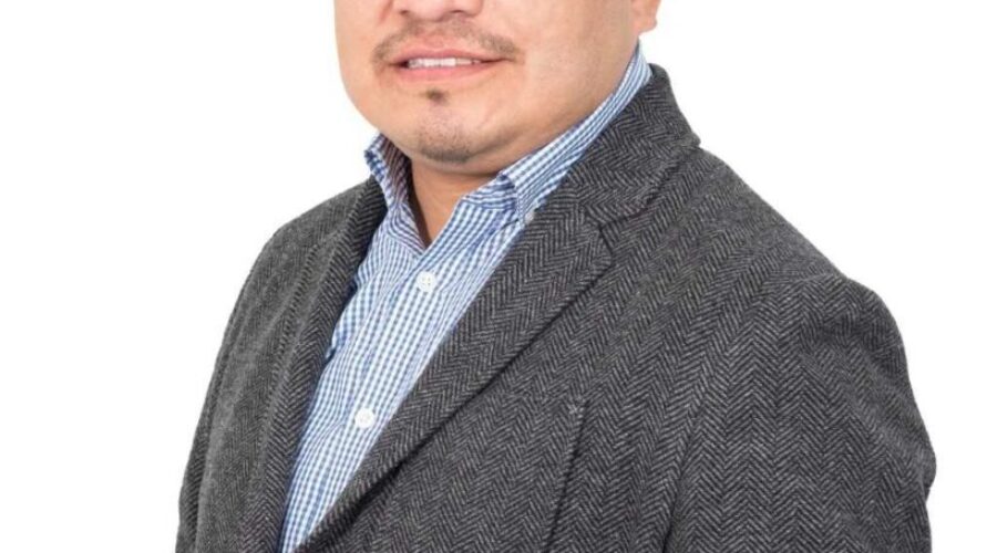 Local MPP Calling For Funding For Northern Airports