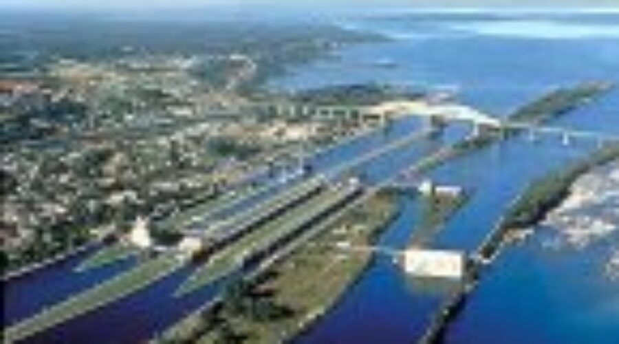 soo-locks-at-sault-ste-marie-1999 Government Plans Northern Cabinet Meeting