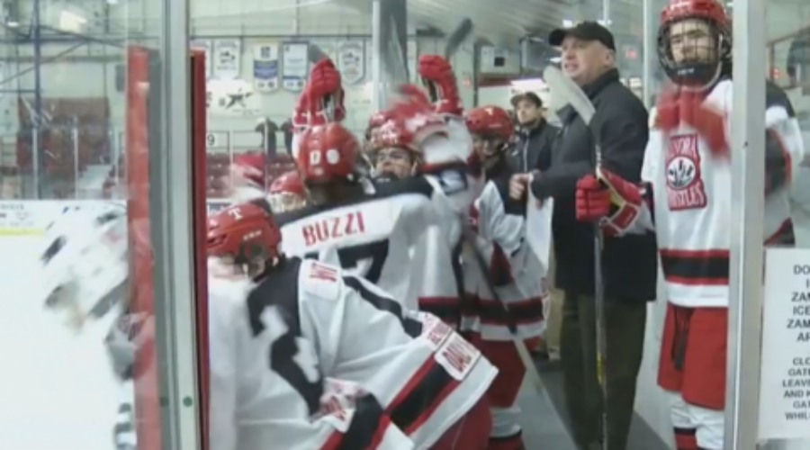 thistles20bench202016_1 Dryden’s Graham Oliphant Scores But Thistles Drop A Pair Of Games