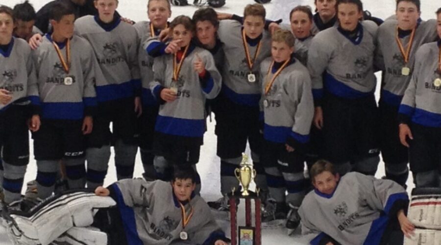 Two Dryden Hockey Players Win Gold With Thunder Bay Team