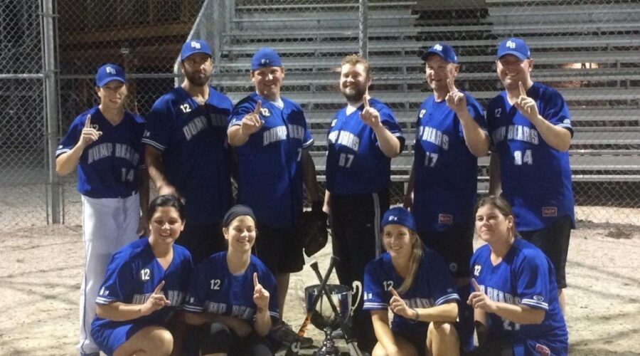 P.I. Dump Bears 2016 Mixed Slo-Pitch Champs