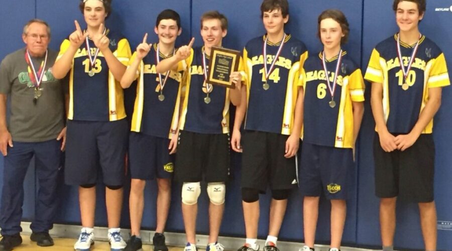 DHS Split Squad Team Wins Pumpkin Smash Tournament