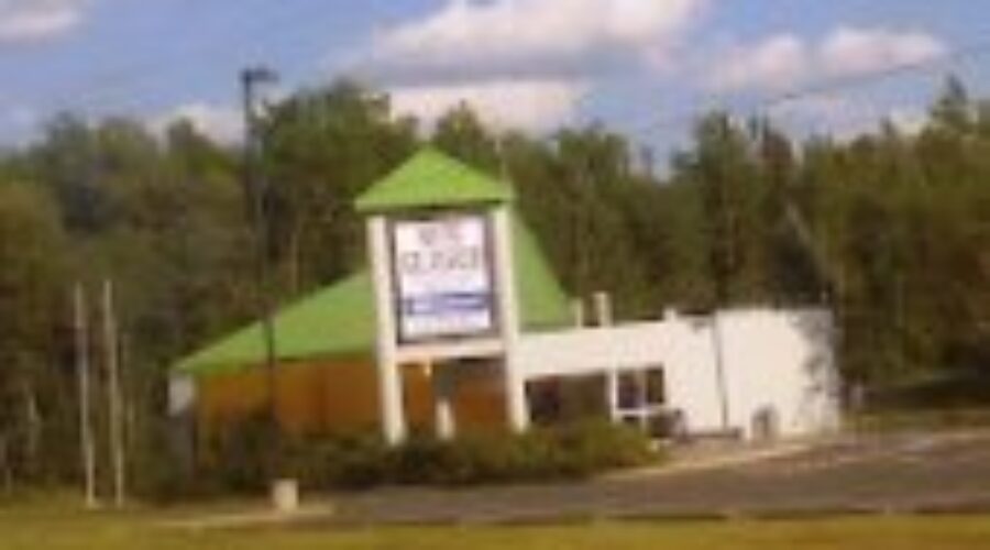 tourist-center-closed Rainy River Now Owns Tourist Centre