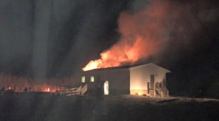wapekeka-first-nation-school-fire First Nations School Burns To Ground In Suspicious Fire