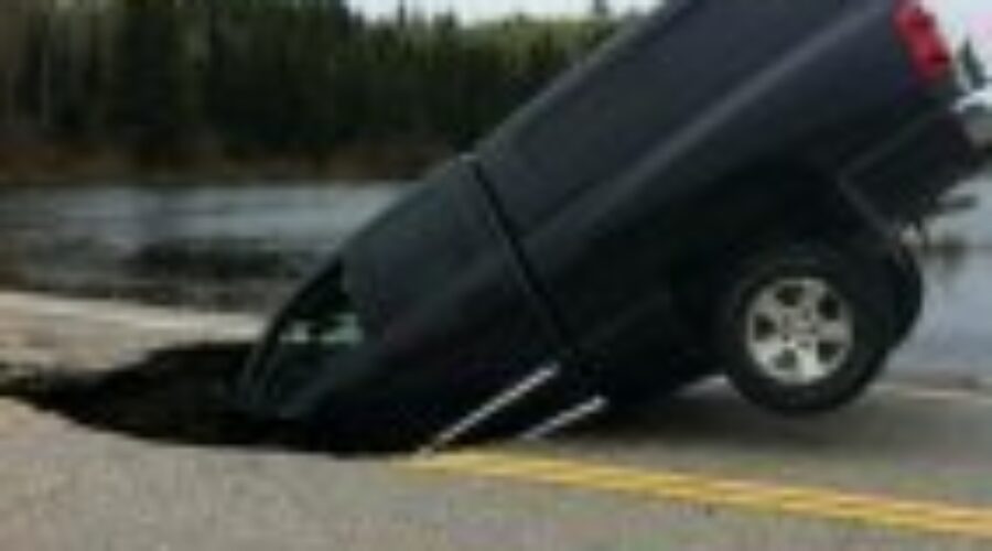 Highway 502 Closed To Fort Frances