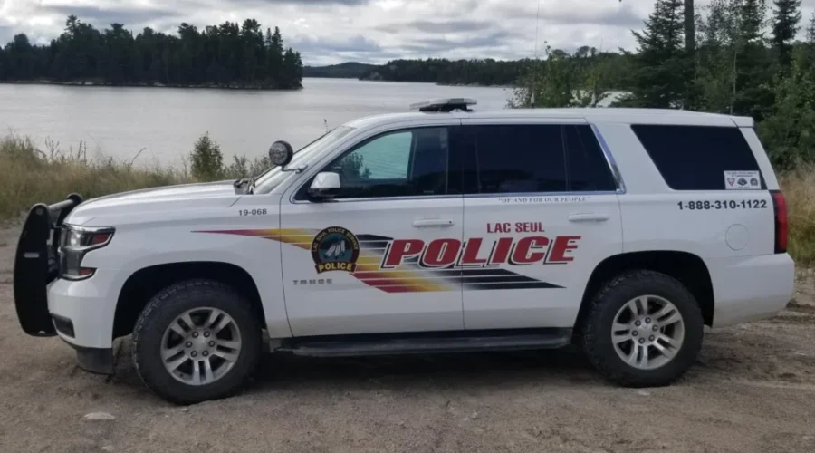 Lac Seul woman charged with drunk driving after off-road rollover